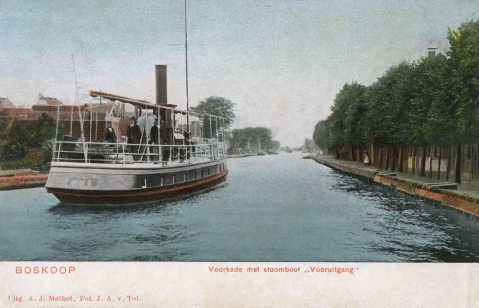 Framed Print : Canal steamer Vooruitgang, Boskoop, Netherlands Framed Print : Canal steamer Vooruitgang, Boskoop, Netherlands