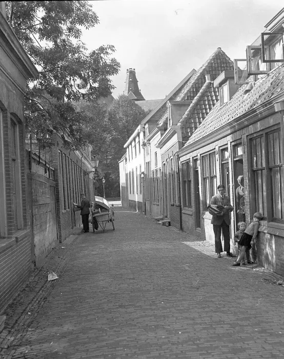 Framed Print : Canals. Boats and streets in Holland Framed Print : Canals. Boats and streets in Holland