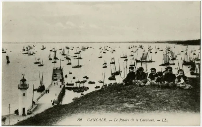 Framed Print : Cancale, Brittany, France - The return of the Fishing Fleet Framed Print : Cancale, Brittany, France - The return of the Fishing Fleet