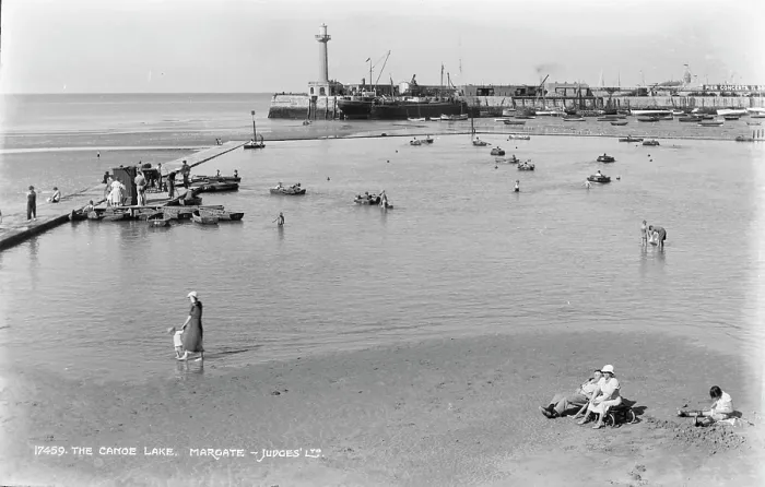 Framed Print : The Canoe Lake, Margate Framed Print : The Canoe Lake, Margate