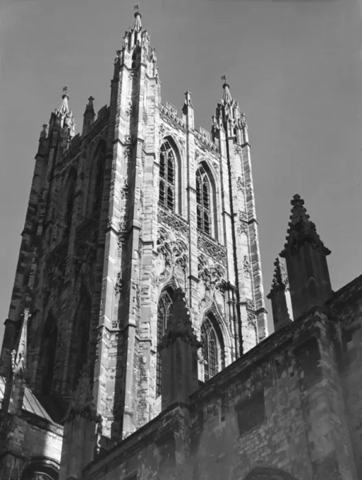 Framed Print : Canterbury Cathedral Framed Print : Canterbury Cathedral