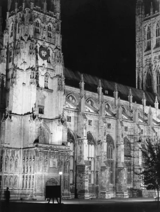 Framed Print : Canterbury Cathedral Framed Print : Canterbury Cathedral