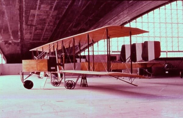 Caproni Ca36 (forward view, on the ground)