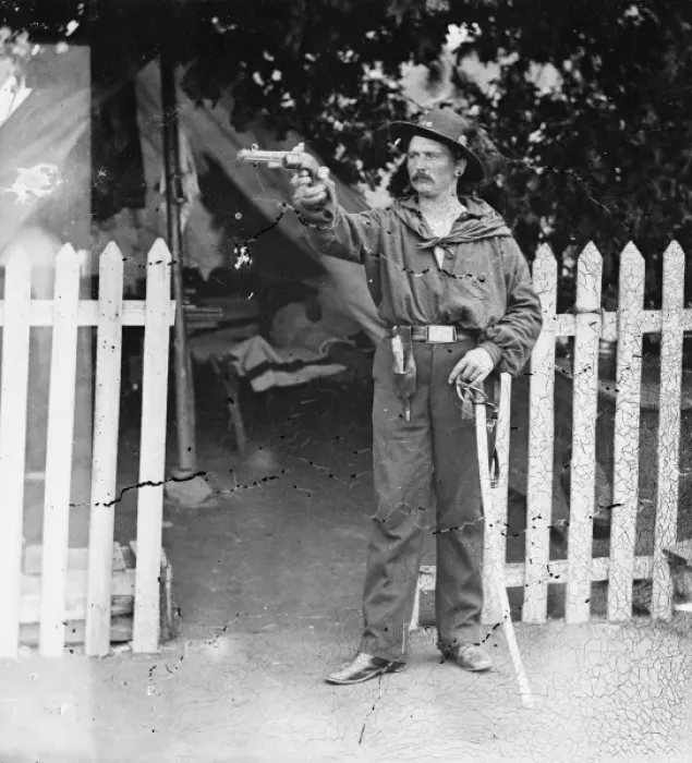 Framed Print : Capt. Schwartz, sharpshooter, 39th New York Regiment. (Garib Framed Print : Capt. Schwartz, sharpshooter, 39th New York Regiment. (Garib