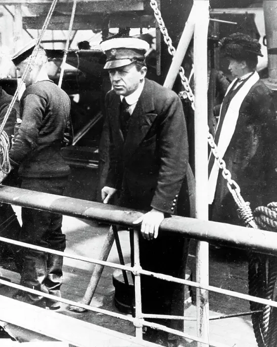 Framed Print : Captain Scott on board the Terra Nova Framed Print : Captain Scott on board the Terra Nova
