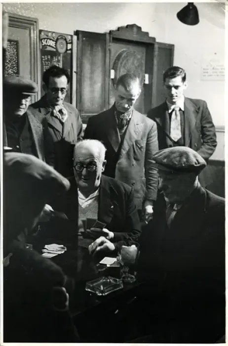 Framed Print : Card Game in a High Street Public House, The Pool of London Framed Print : Card Game in a High Street Public House, The Pool of London