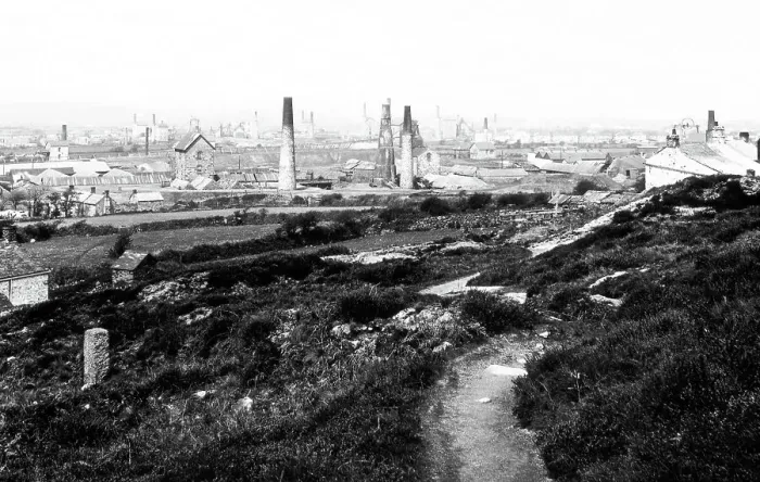 Framed Print : Carn Brea Tin and Copper Mines early 1900s Framed Print : Carn Brea Tin and Copper Mines early 1900s