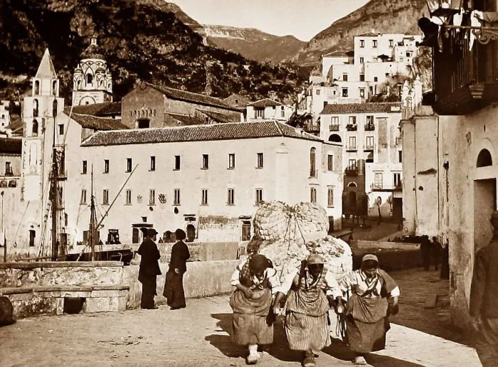 Framed Print : Carrying rags to the paper mills, Amalfi, Italy Framed Print : Carrying rags to the paper mills, Amalfi, Italy