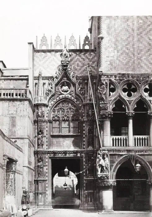 Framed Print : Carta Gate Doges Palace, Venice Italy Framed Print : Carta Gate Doges Palace, Venice Italy