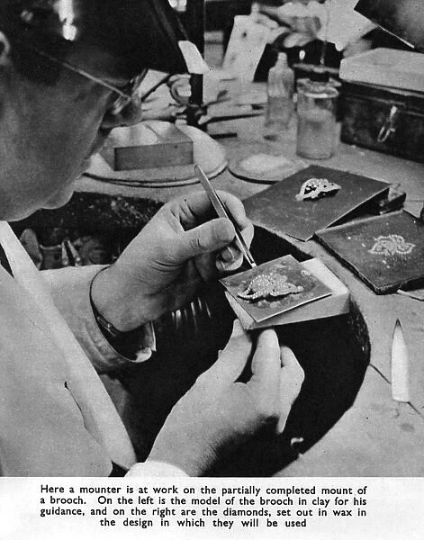 Cartier workshop 1957, mounting brooch