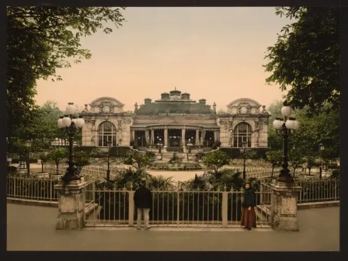 Framed Print : The casino, Vichy, France Framed Print : The casino, Vichy, France