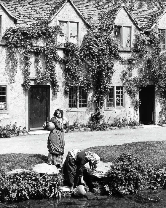 Framed Print : Castle Combe early 1900s Framed Print : Castle Combe early 1900s