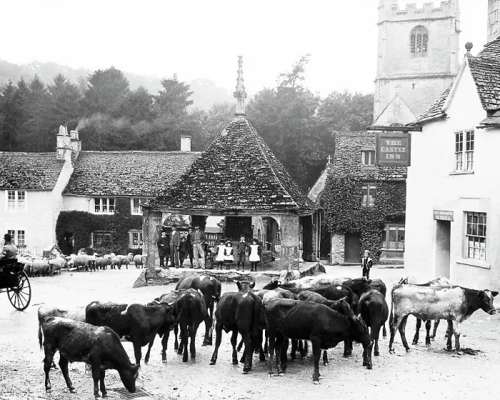 Framed Print : Castle Combe early 1900s Framed Print : Castle Combe early 1900s