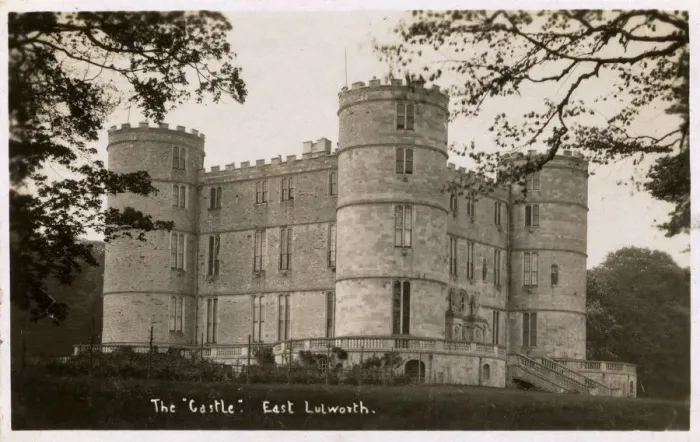 Framed Print : The Castle, East Lulworth, Dorset Framed Print : The Castle, East Lulworth, Dorset