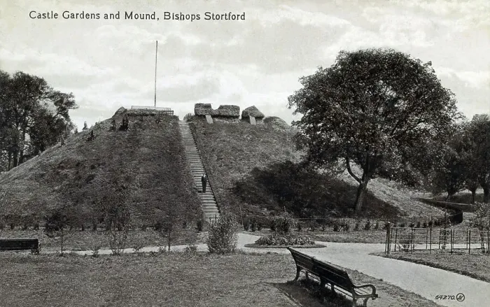 Framed Print : Castle Gardens and Mound, Bishops Stortford, Hertfordshire Framed Print : Castle Gardens and Mound, Bishops Stortford, Hertfordshire