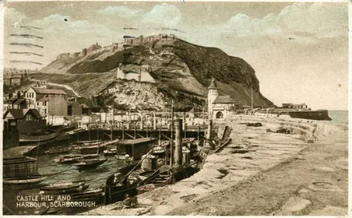Framed Print : Castle Hill & Harbour, Scarborough, Yorkshire Framed Print : Castle Hill & Harbour, Scarborough, Yorkshire