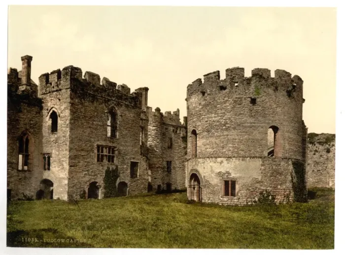 Framed Print : Castle, I. Ludlow, England Framed Print : Castle, I. Ludlow, England