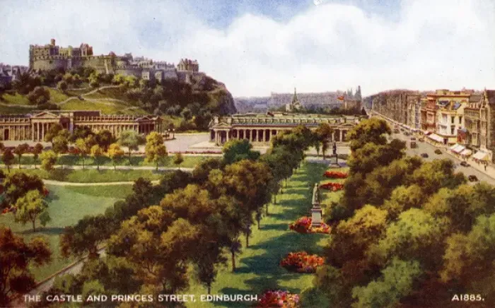 Framed Print : The Castle & Princes Street, Edinburgh, Midlothian Framed Print : The Castle & Princes Street, Edinburgh, Midlothian