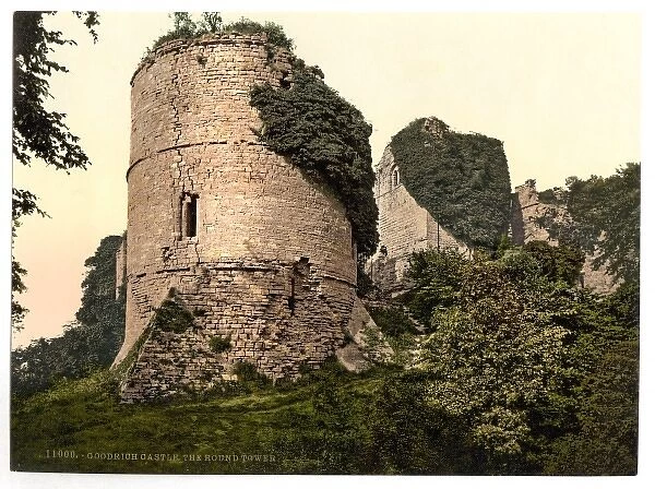 Castle, the round tower, Goodrich, England