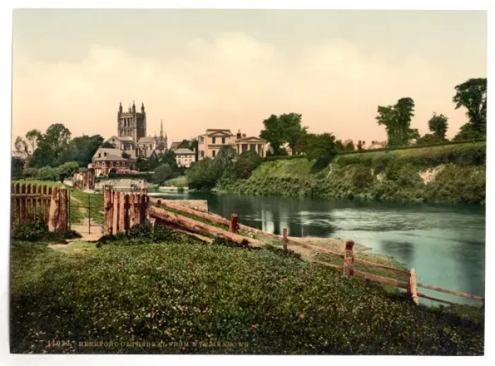 Framed Print : Cathedral from Wye Meadows, Hereford, England Framed Print : Cathedral from Wye Meadows, Hereford, England