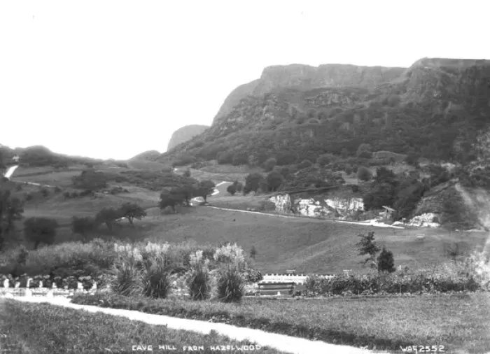 Framed Print : Cave Hill from Hazelwood Framed Print : Cave Hill from Hazelwood