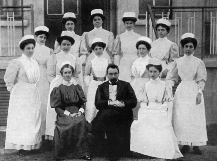 Framed Print : Cavell and Nurses Framed Print : Cavell and Nurses