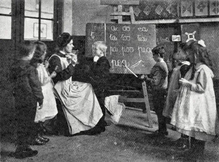 Framed Print : Cavendish Road School for Deaf, Balham Framed Print : Cavendish Road School for Deaf, Balham