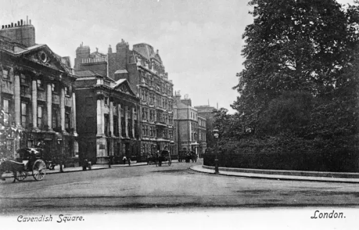 Framed Print : Cavendish Square, London Framed Print : Cavendish Square, London