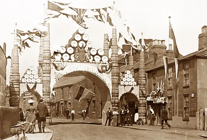 Framed Print : Celebration Arch, Northwich Framed Print : Celebration Arch, Northwich