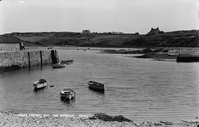 Framed Print : Cemaes Bay - The Harbour Framed Print : Cemaes Bay - The Harbour