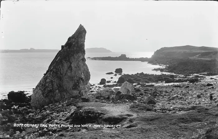 Framed Print : Cemaes Bay, Porth Padrig and White Lady Framed Print : Cemaes Bay, Porth Padrig and White Lady