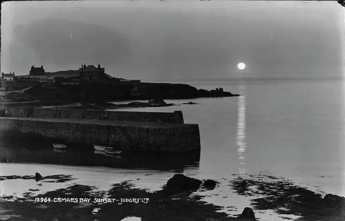 Framed Print : Cemaes Bay Sunset Framed Print : Cemaes Bay Sunset