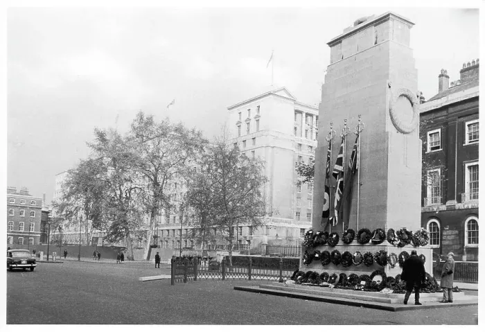 Framed Print : CENOTAPH, WHITEHALL Framed Print : CENOTAPH, WHITEHALL