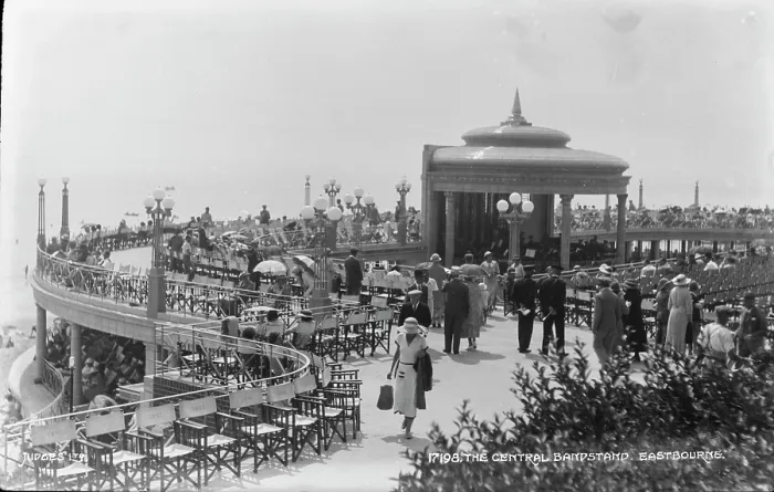 Framed Print : The Central Bandstand, Eastbourne Framed Print : The Central Bandstand, Eastbourne