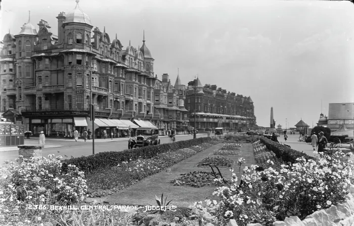 Framed Print : Central Parade, Bexhill Framed Print : Central Parade, Bexhill