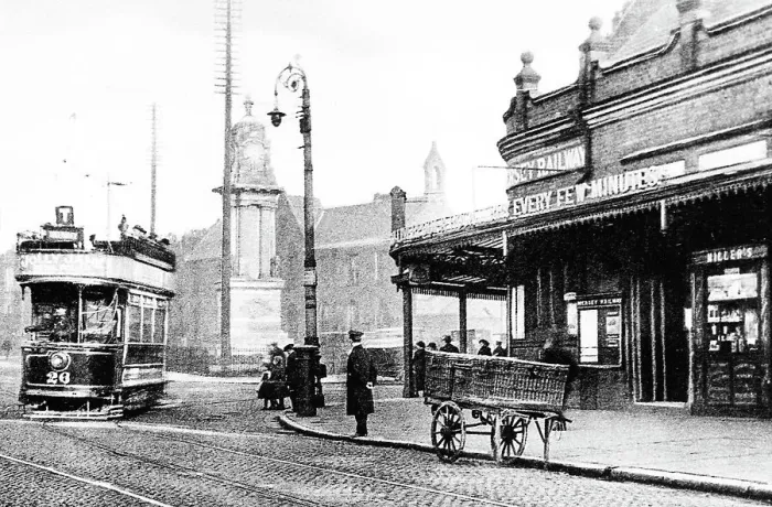 Framed Print : Central Railway Station, Birkenhead early 1900's Framed Print : Central Railway Station, Birkenhead early 1900's