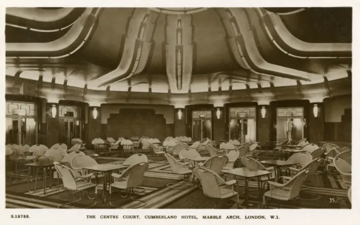 Framed Print : Centre Court, Cumberland Hotel, Marble Arch, London W1 Framed Print : Centre Court, Cumberland Hotel, Marble Arch, London W1