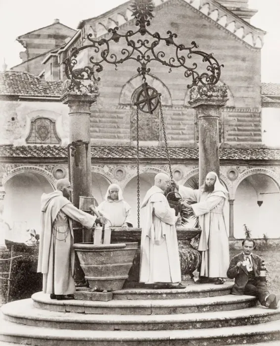 Framed Print : Certosa Monastery, Florence, Carthusian monks at well Framed Print : Certosa Monastery, Florence, Carthusian monks at well