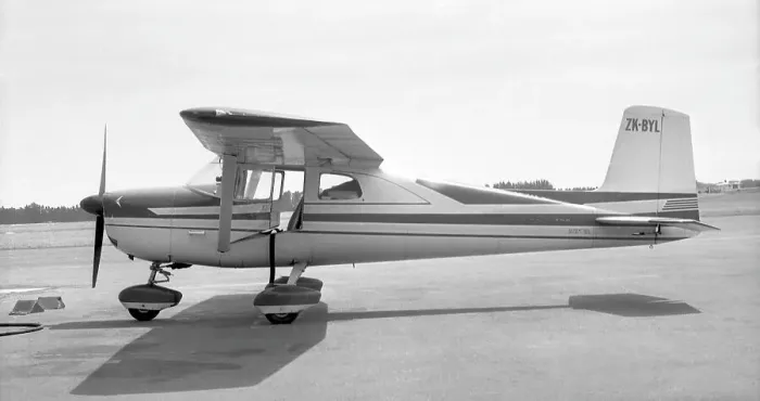 Framed Print : Cessna 150 ZK-BYL Framed Print : Cessna 150 ZK-BYL