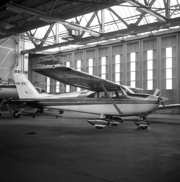 Framed Print : Cessna 172 - PH-KKQ Framed Print : Cessna 172 - PH-KKQ
