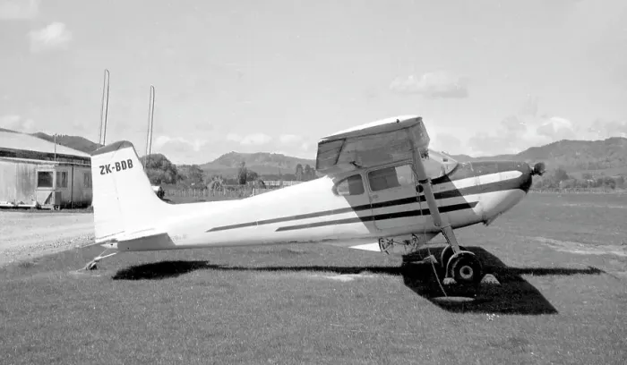 Framed Print : Cessna 180 ZK-BDB