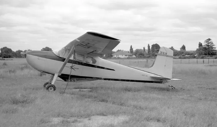 Framed Print : Cessna 180 ZK-BJB Framed Print : Cessna 180 ZK-BJB