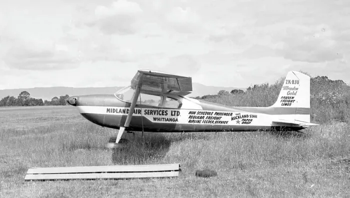 Framed Print : Cessna 180 ZK-BJU Framed Print : Cessna 180 ZK-BJU