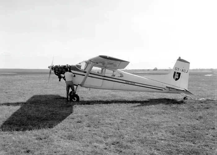 Framed Print : Cessna 185D 5Y-ACJ