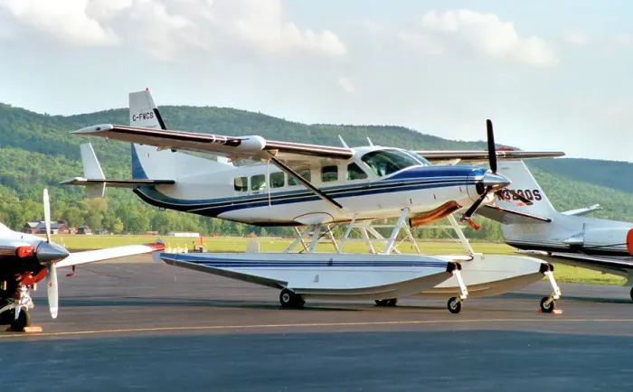 Framed Print : Cessna 208 Caravan I C-FWCS Framed Print : Cessna 208 Caravan I C-FWCS