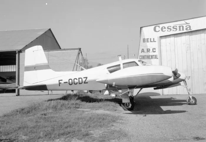 Framed Print : Cessna 310 F-OCDZ Framed Print : Cessna 310 F-OCDZ