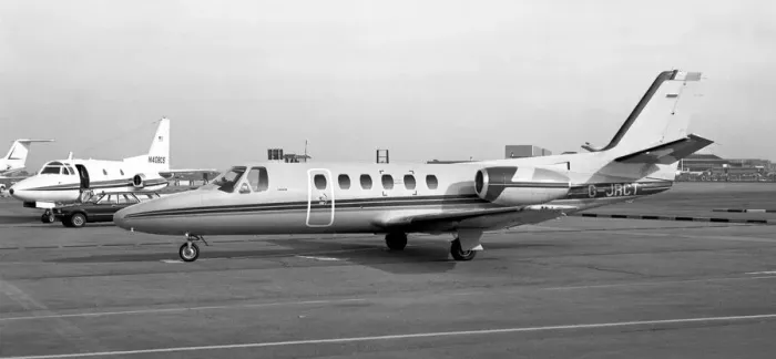 Framed Print : Cessna 550 Citation II G-JRCT Framed Print : Cessna 550 Citation II G-JRCT