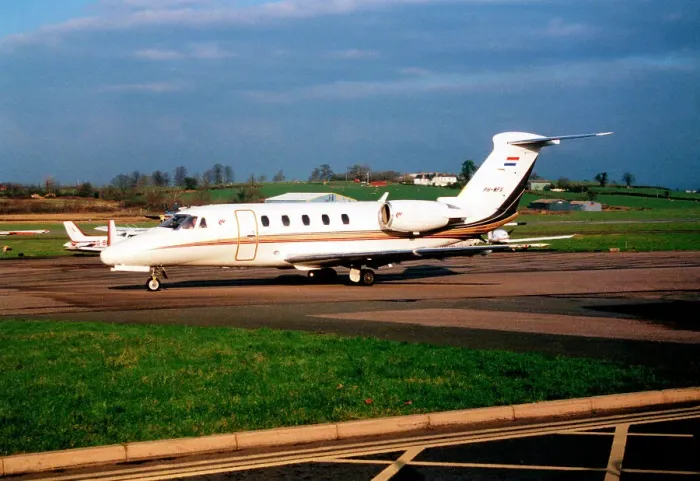 Framed Print : Cessna 650 Citation VI PH-MFX