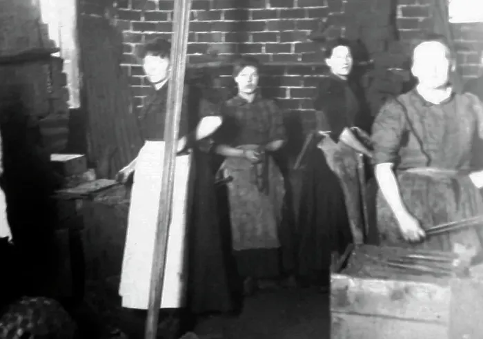 Framed Print : Chainmakers, Cradley heath, Birmingham Framed Print : Chainmakers, Cradley heath, Birmingham