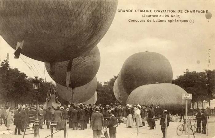Framed Print : Champagne, France - Balloon Exhibition Framed Print : Champagne, France - Balloon Exhibition